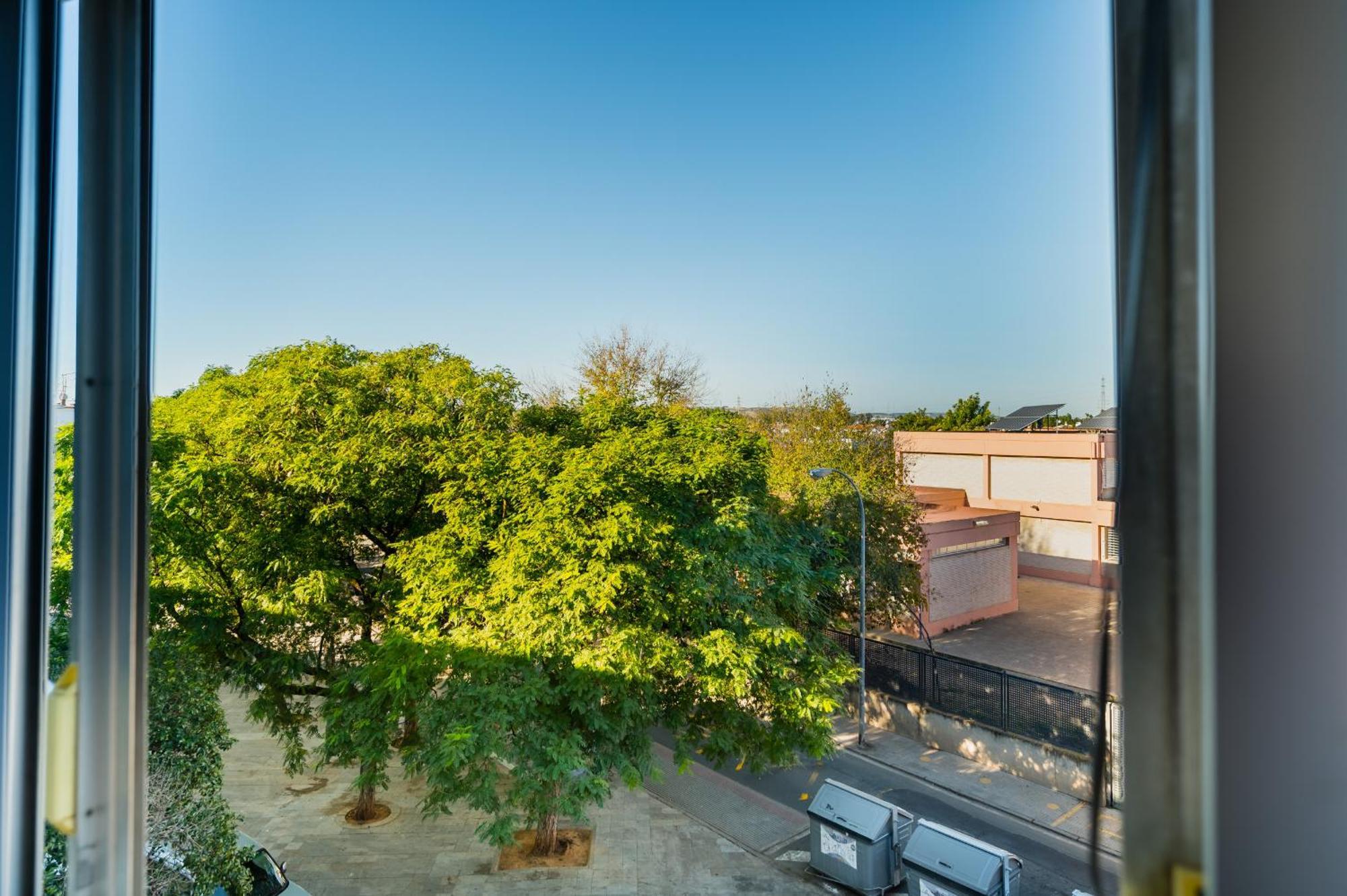 Apartamento Luminoso Seville Exterior photo